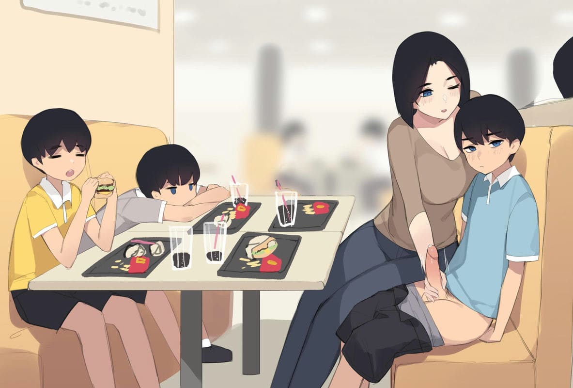 แอบทำอะไรสนุกๆกับแม่ ภาพ 2