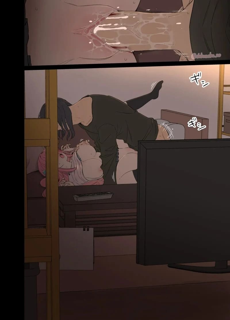 คืนเมามายของยัยมือเบสและมือกีตาร์ขี้อาย ภาพ 12